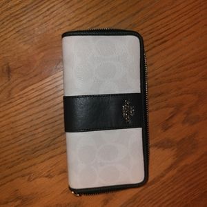Coach Zip Wallet price FIRM